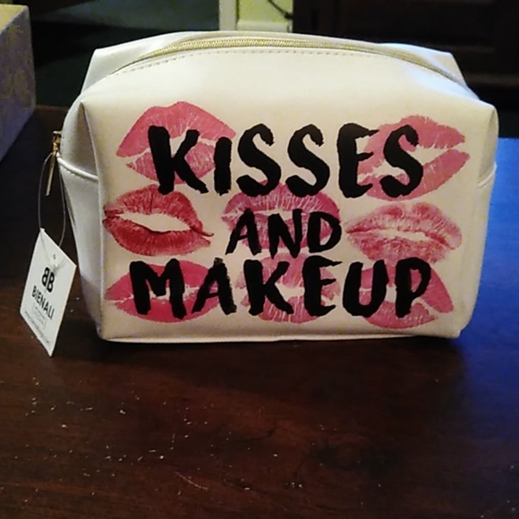 bienali Other - NWT Kisses and Makeup Makeup Bag